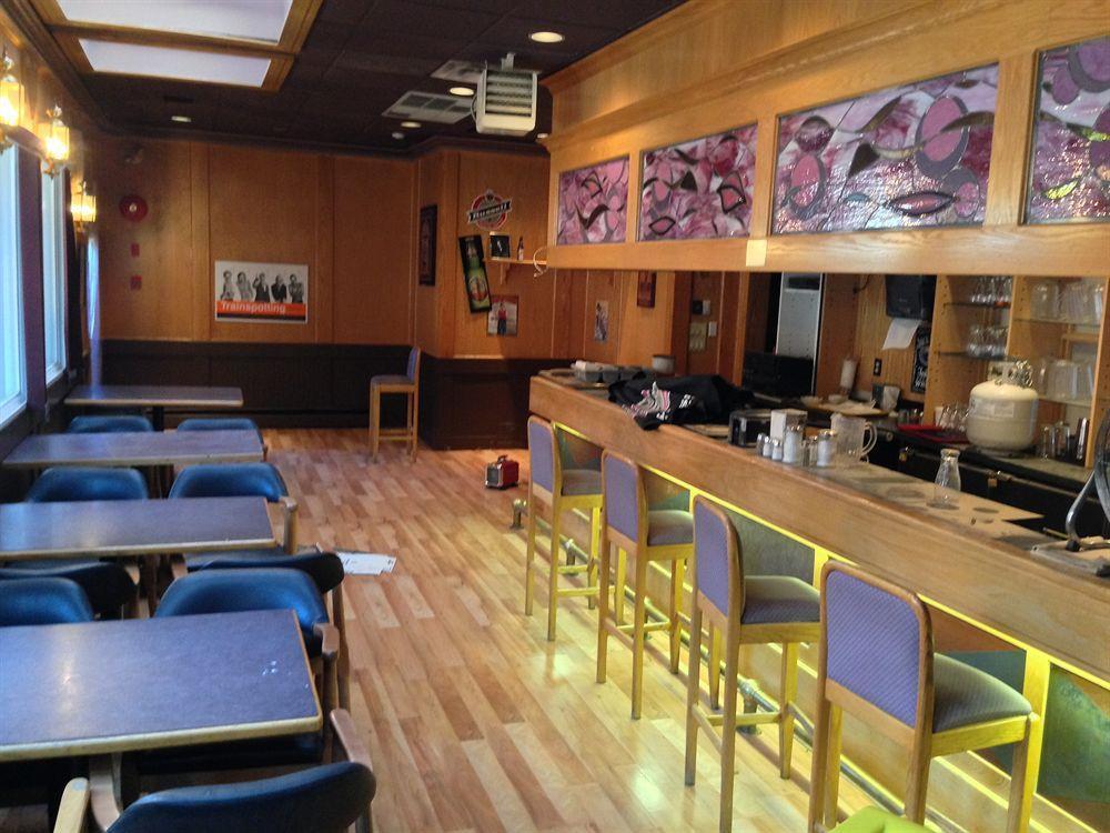 Pemberton Hotel 외부 사진