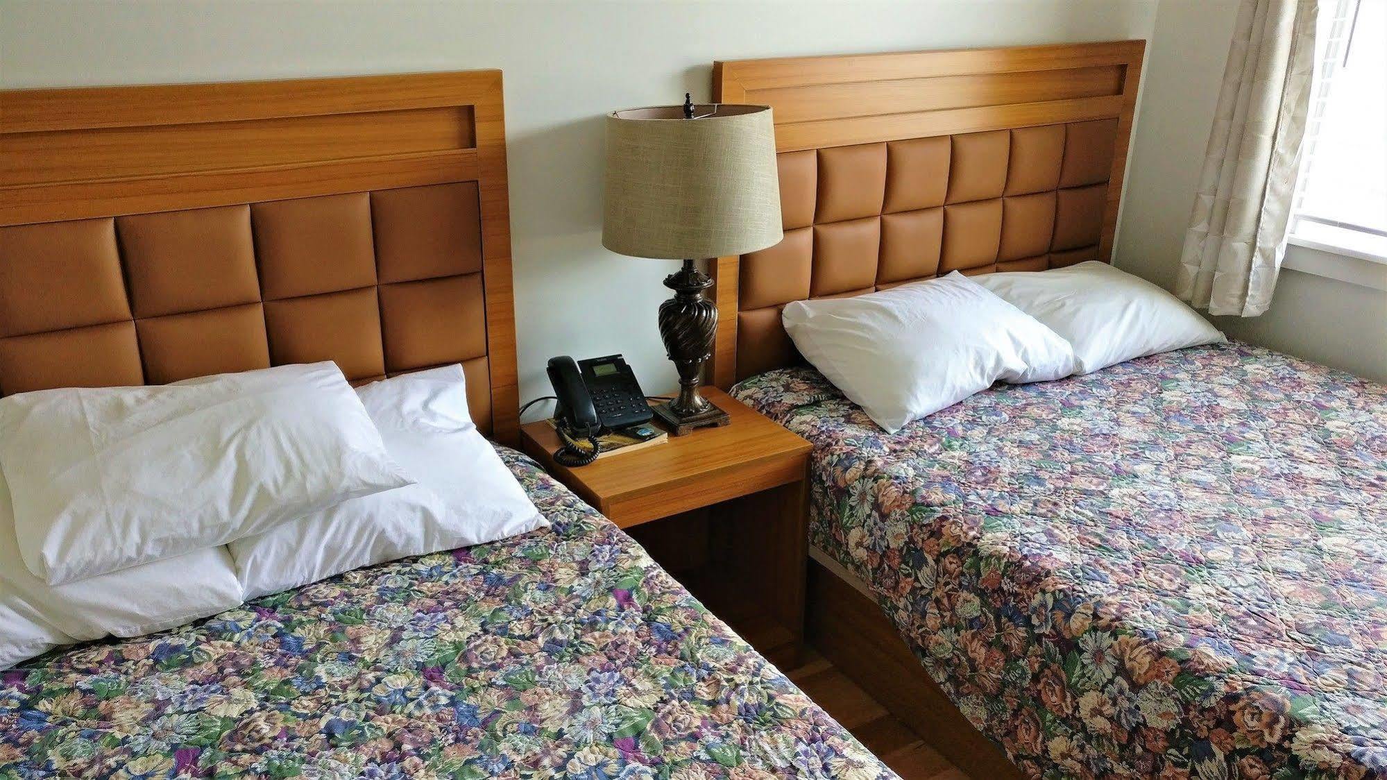 Pemberton Hotel 외부 사진